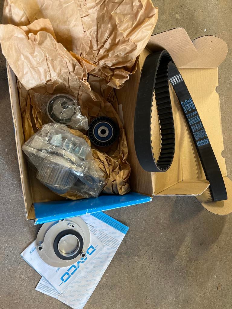 Distributieset met waterpomp voor Peugeot/Citroën 1.9D, Ophalen of Verzenden, Nieuw, Peugeot