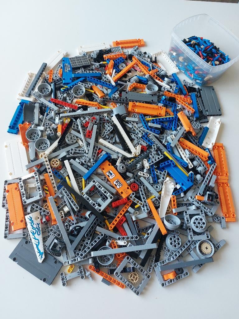 veel Lego technic onderdelen, Kinderen en Baby's, Speelgoed | Duplo en Lego, Lego, Ophalen of Verzenden, Zo goed als nieuw, Technic