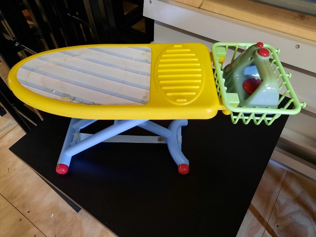 speelgoed strijkplank met strijkijzer, Ophalen of Verzenden, Gebruikt, Meisje
