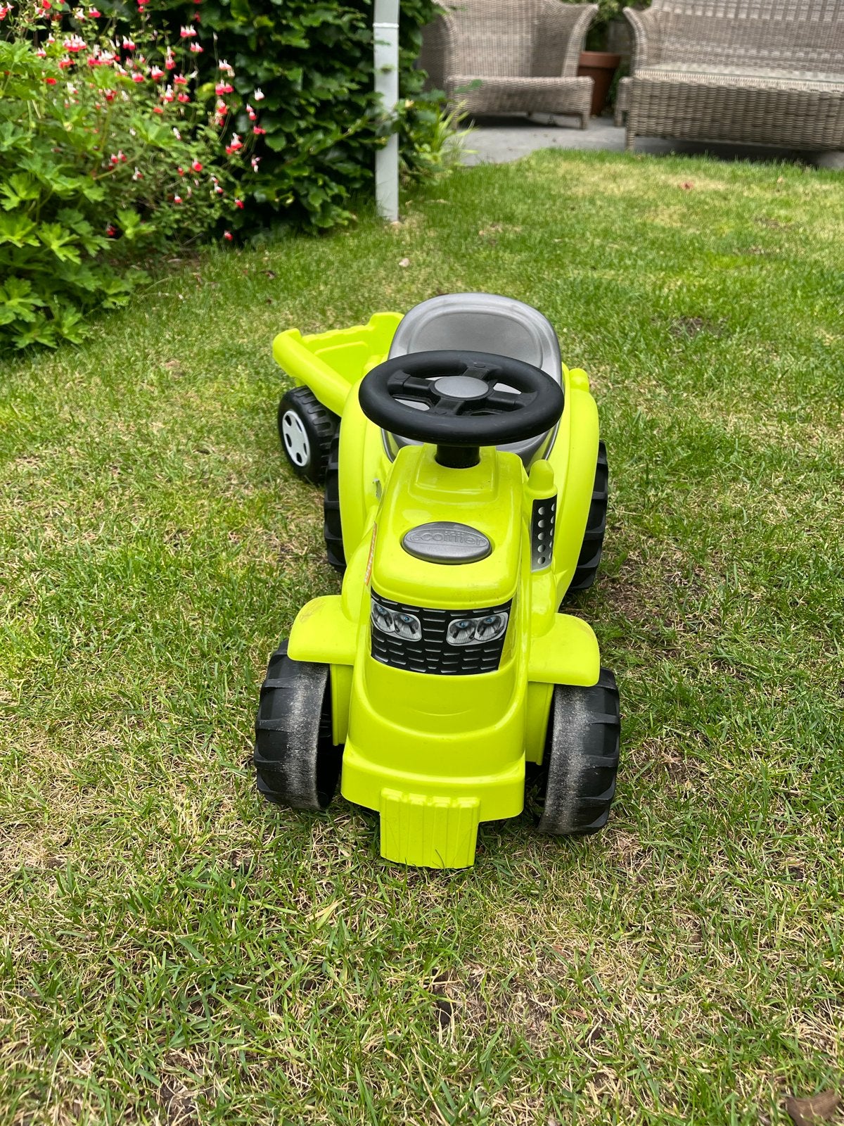 Groene kinder tractor loopwagen met aanhanger, Ophalen, Gebruikt, Trapvoertuig