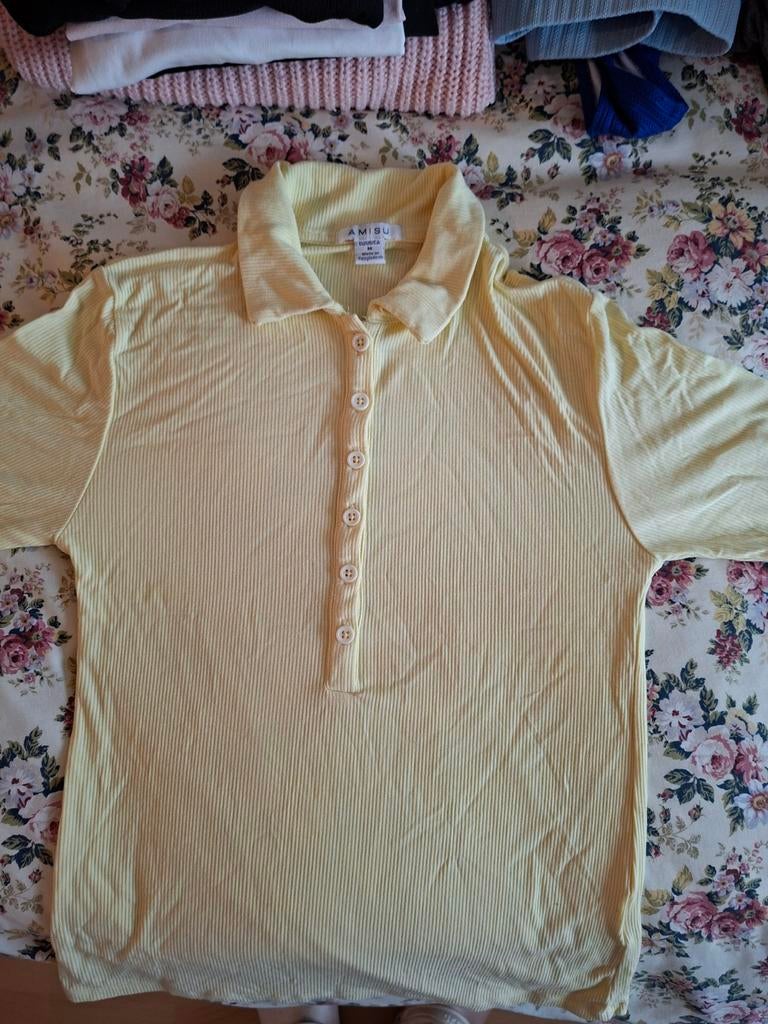 Amisu geribbelde polo met korte mouwen - Maat M, Kleding | Dames, T-shirts, Maat 38/40 (M), Geel, Ophalen of Verzenden, Zo goed als nieuw