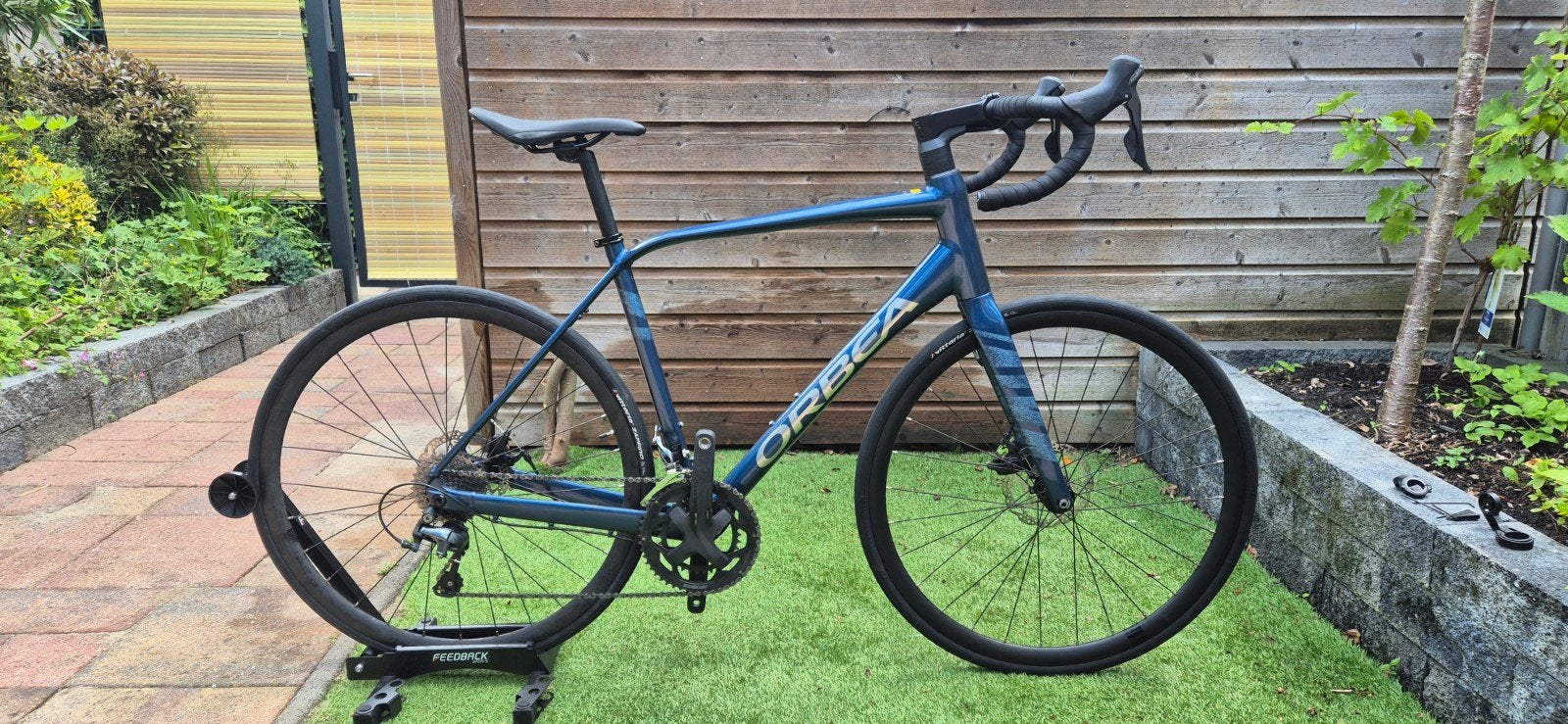 Orbea Avant H40 - 2023 - size 55, 28 inch, Zo goed als nieuw, 15 tot 20 versnellingen, Schijfrem