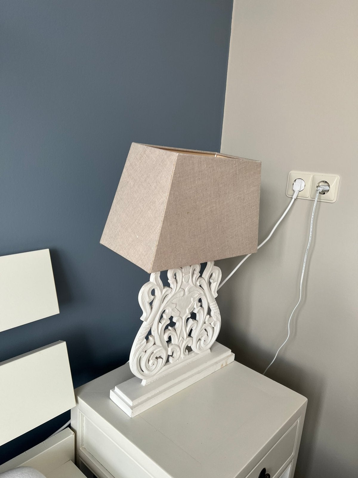 Te koop Twee lampen, Beige, Ophalen of Verzenden, Zo goed als nieuw