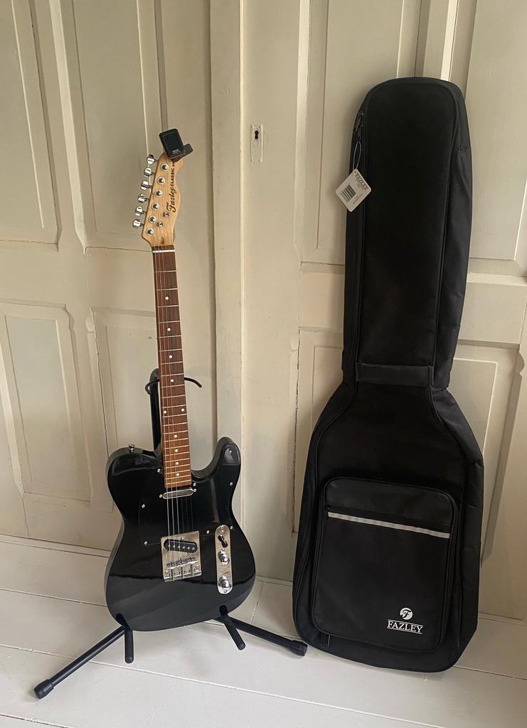Elektrische gitaar, Fazley gitaar classic series, Ophalen of Verzenden, Zo goed als nieuw, Solid body, Overige merken
