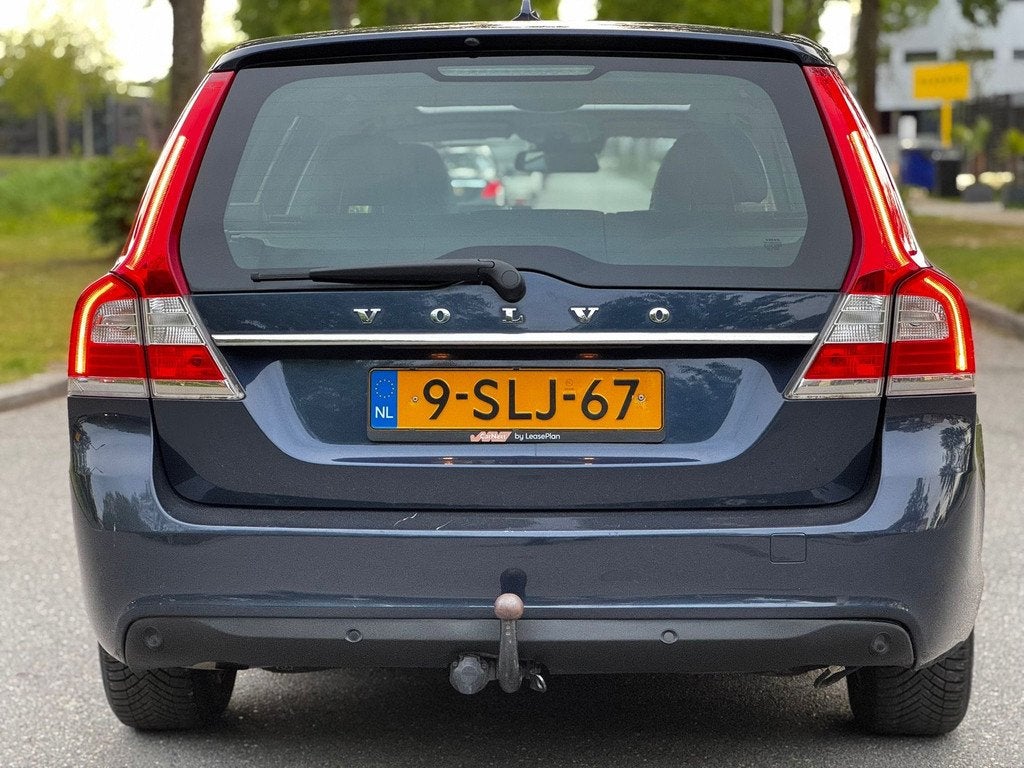 Volvo V70 1.6 D2 Kinetic|AUT|SCHUIFDAK|NAVI|PSENSOR|2XSLEUTE, 4 cilinders, Blauw, Leder en Stof, Diesel