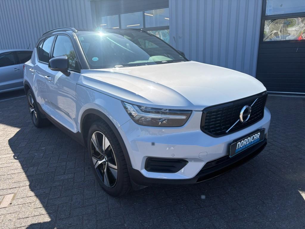 Volvo XC40 1.5 T5 Recharge R-design 262 PK Camera I Harman/K, Automaat, Gebruikt, Start-stop-systeem, Met garantie (alle)