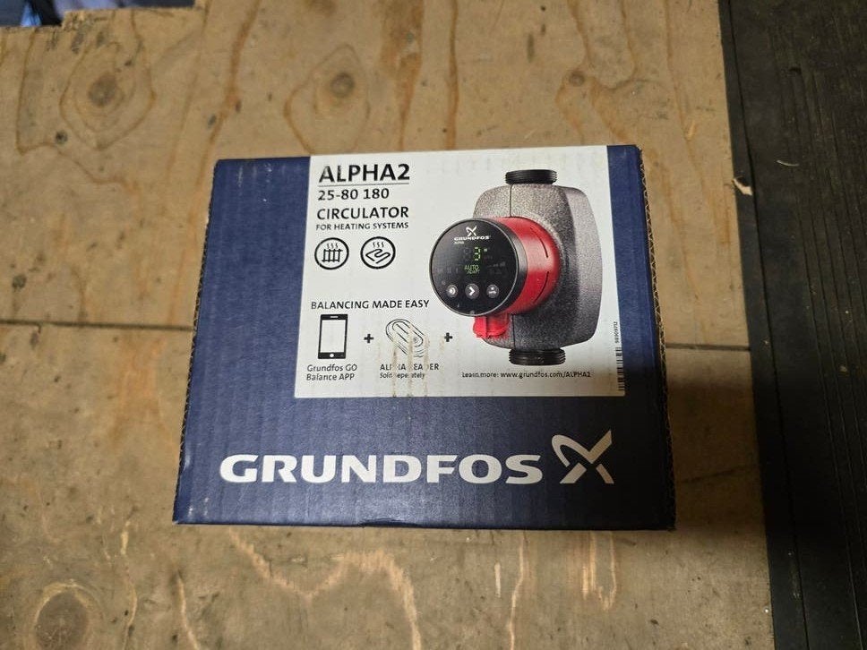 Nieuwe Grundfos ALPHA2 25-80 180 circulatiepomp, Minder dan 30 cm, Overige typen, Nieuw, Minder dan 60 cm