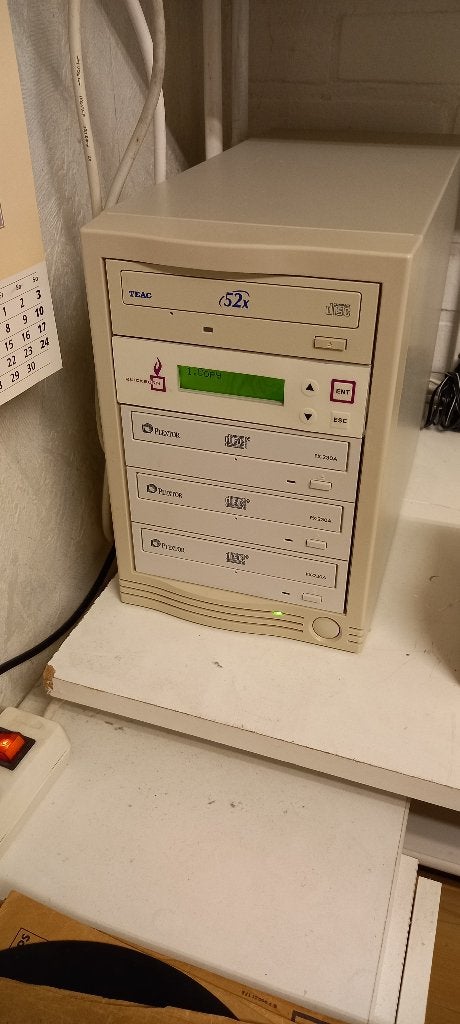 CD kopieer apparaat, Computers en Software, Printers, Overige merken, Ophalen of Verzenden, Zo goed als nieuw, Kopieermachine