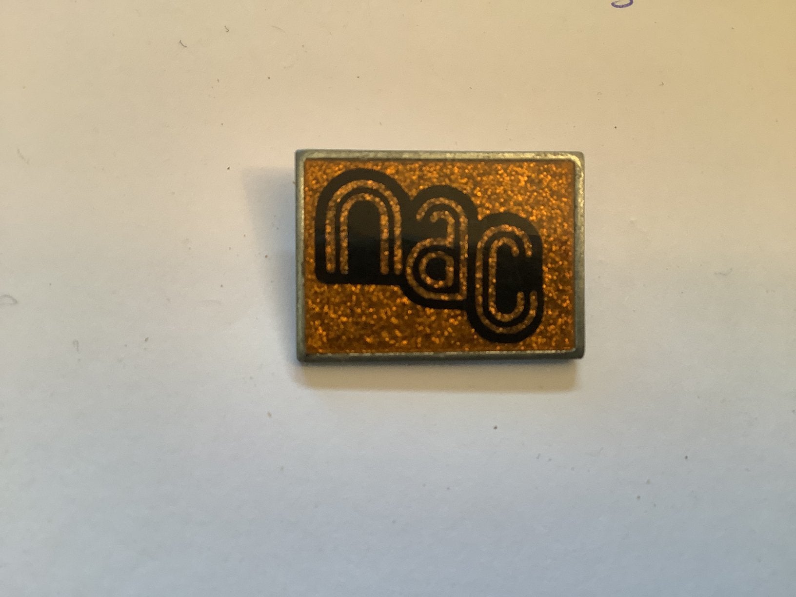 Speldje NAC, Verzamelen, Speldjes, Pins en Buttons, Ophalen of Verzenden, Gebruikt