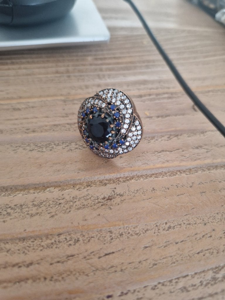 Antieke, zilveren ring met saffieren. Maat 17., Sieraden, Tassen en Uiterlijk, Antieke sieraden, Ophalen of Verzenden, Zilver