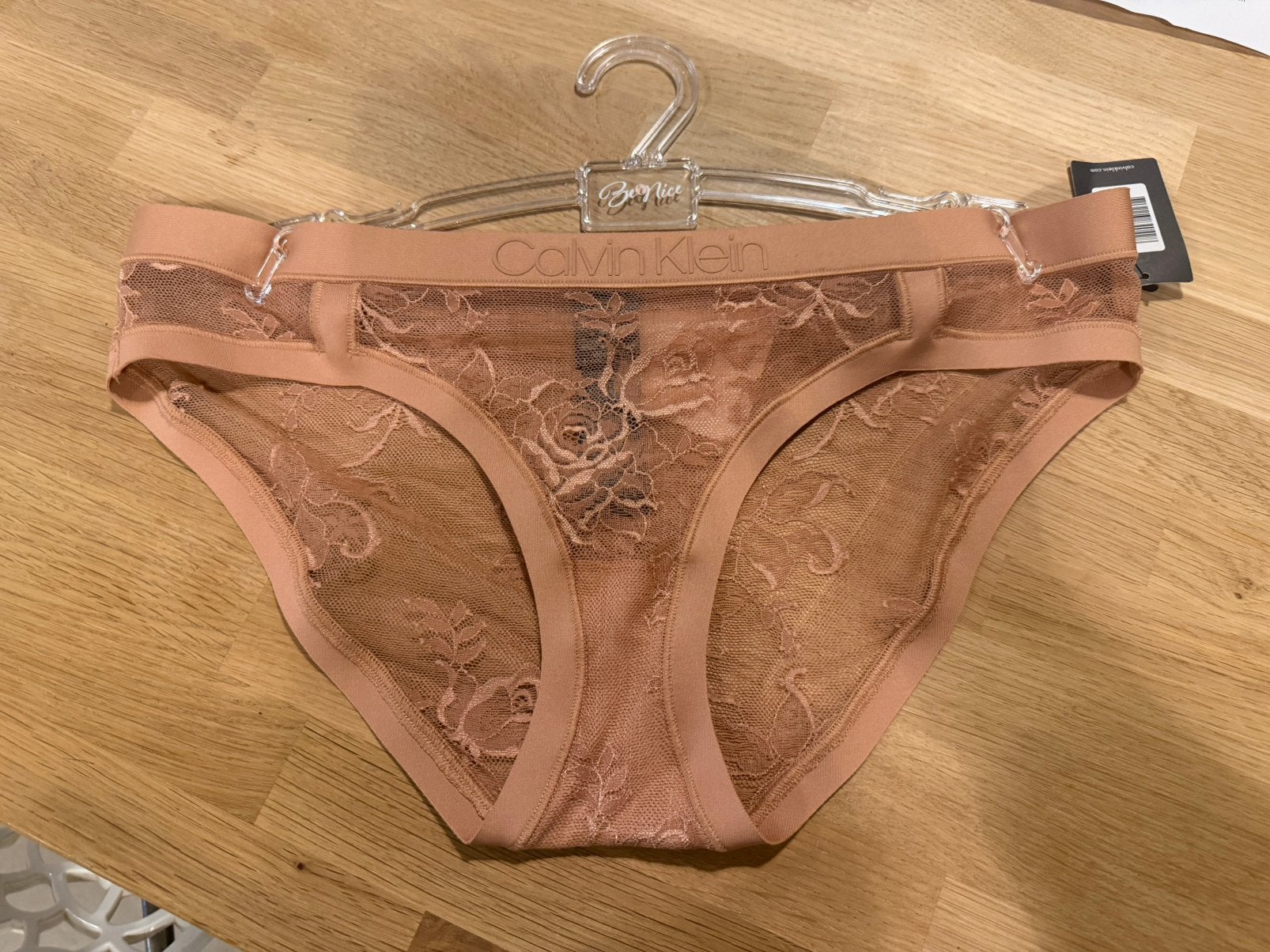 Calvin Klein slip 40/ L NIEUW!! Nu €5, Ophalen of Verzenden, Beige, Slip