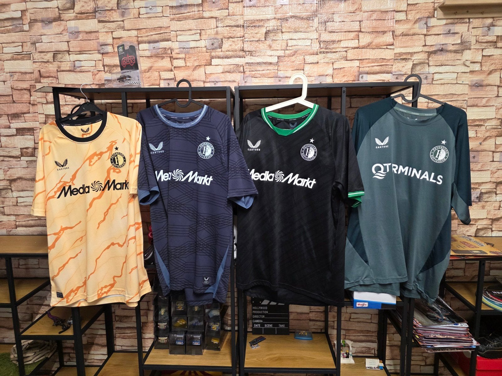 4 feyenoord shirts maat xl, Verzamelen, Ophalen of Verzenden, Zo goed als nieuw, Feyenoord, Shirt