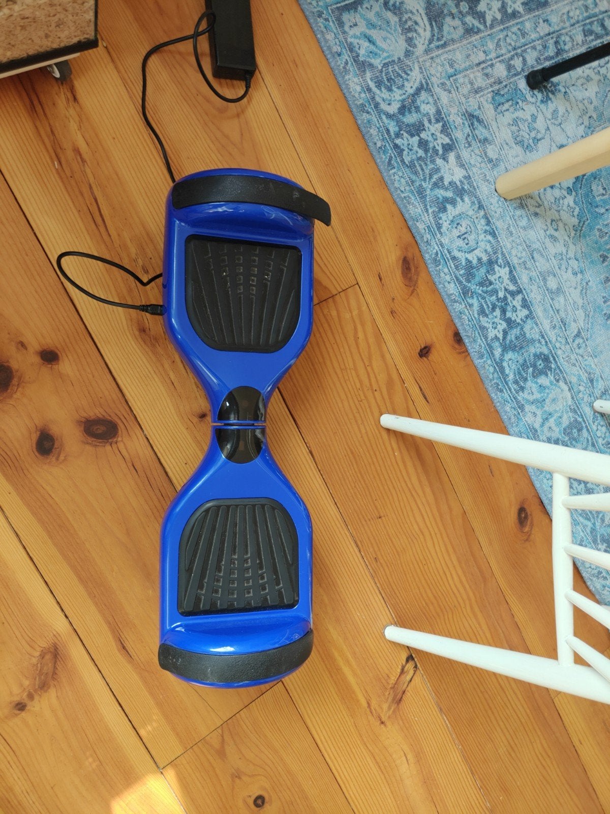 Blauwe Hoverboard met Oplader - Zo goed als nieuw, Fietsen en Brommers, Ophalen, Zo goed als nieuw, Elektrische step (E-scooter)