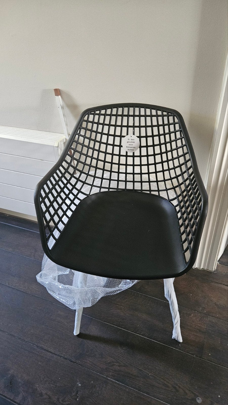 Super leuke stoelen, nieuw, voor binnen en buiten, Huis en Inrichting, Stoelen, Ophalen, Kunststof, Twee, Zwart