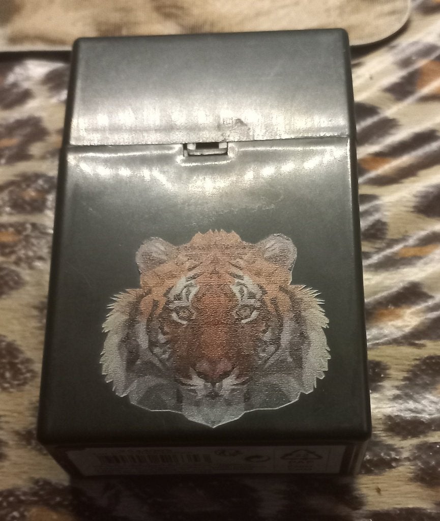 Tijger sigarettendoosje (hard box) *nieuw*, Verzamelen, Ophalen of Verzenden, Nieuw, Tabaksdoos of Verpakking