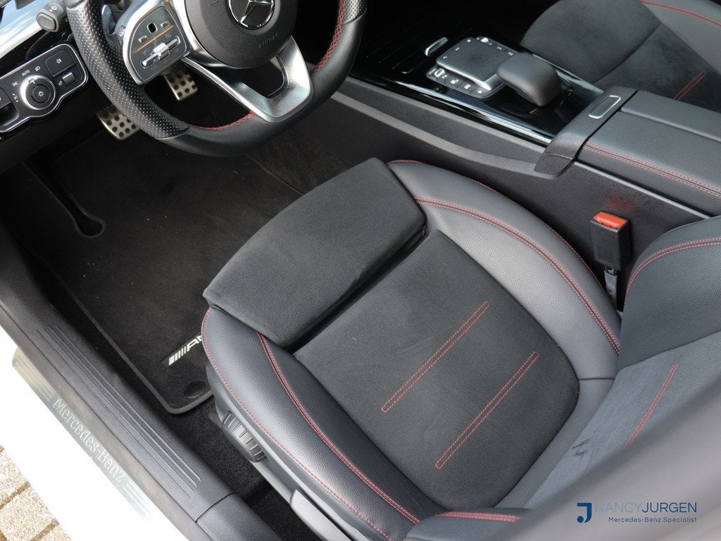 Mercedes-Benz A-Klasse 250 e AMG| 8G Aut | MBUX High End | N, 12 maanden, Gebruikt, 4 cilinders, Wit