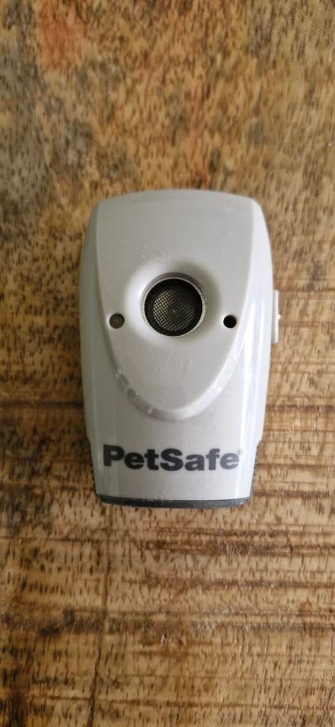Petsafe Bark Indoor Control Ultrasonic Single Pack, Ophalen of Verzenden, Zo goed als nieuw, Batterij