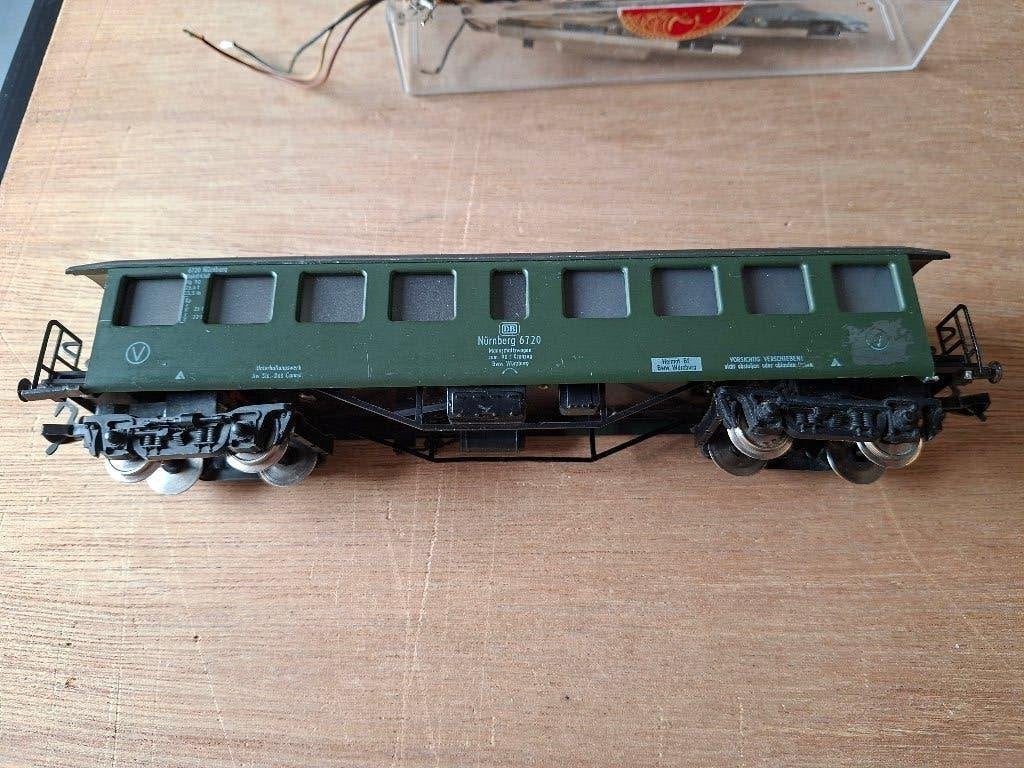 fleischmann 5139 bij kraan, Gebruikt, Wagon, Ophalen of Verzenden, Fleischmann