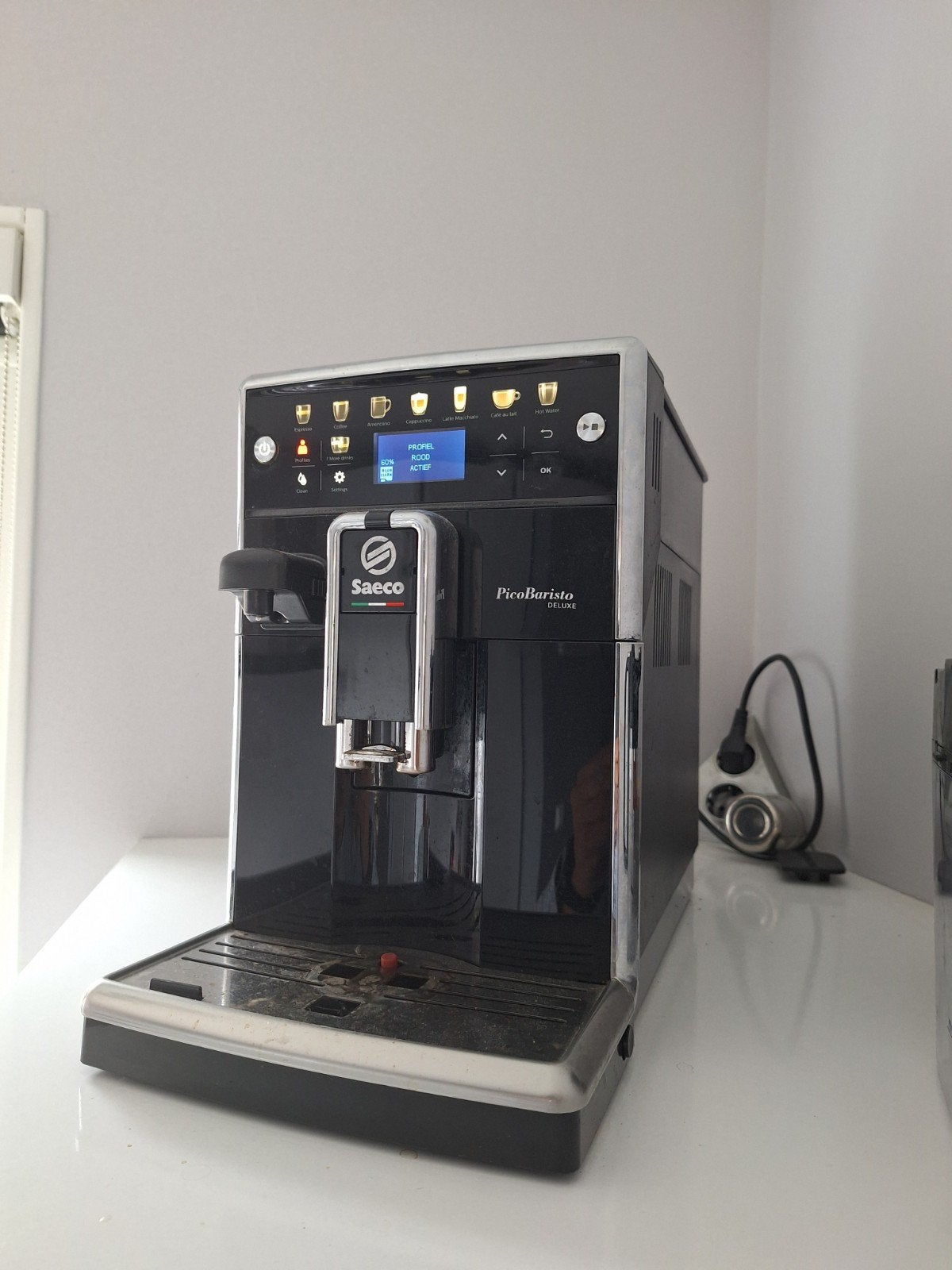 Saeco PicoBaristo Deluxe - Volautomatische Espressomachine, Witgoed en Apparatuur, Koffiezetapparaten, Ophalen, Afneembaar waterreservoir
