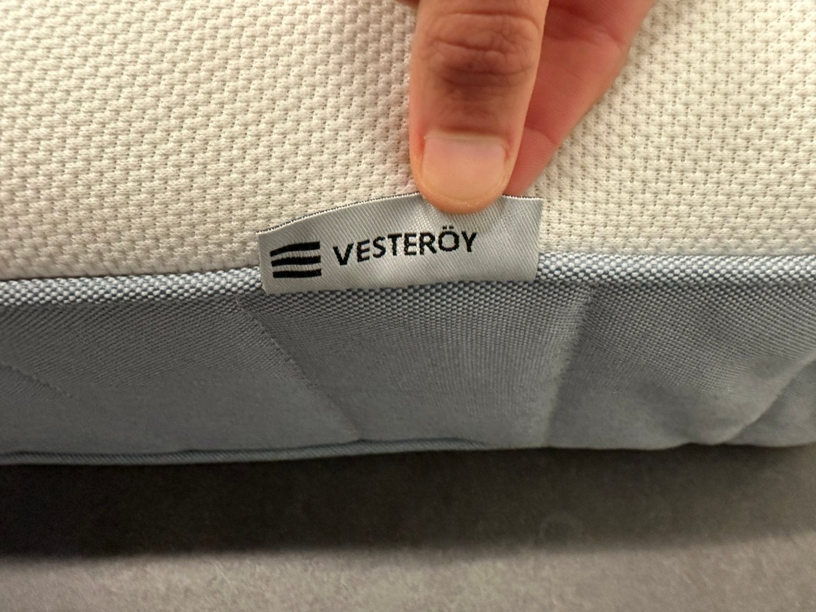 Ikea vesteroy 140 mattress, Ophalen, Tweepersoons, 140 cm, Zo goed als nieuw
