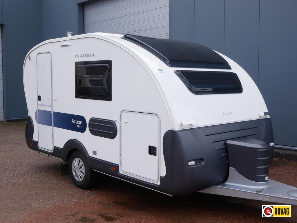 Adria Action 391 PH Incl. Unico Verona, Caravans en Kamperen, Schokbreker, Bedrijf, Treinzit, Adria
