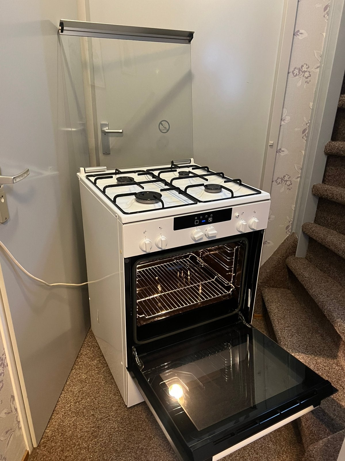 Te Koop Siemens Gasfornuis - 60 cm breed, Witgoed en Apparatuur, Fornuizen, Zo goed als nieuw, Gas, Vrijstaand, 85 tot 90 cm