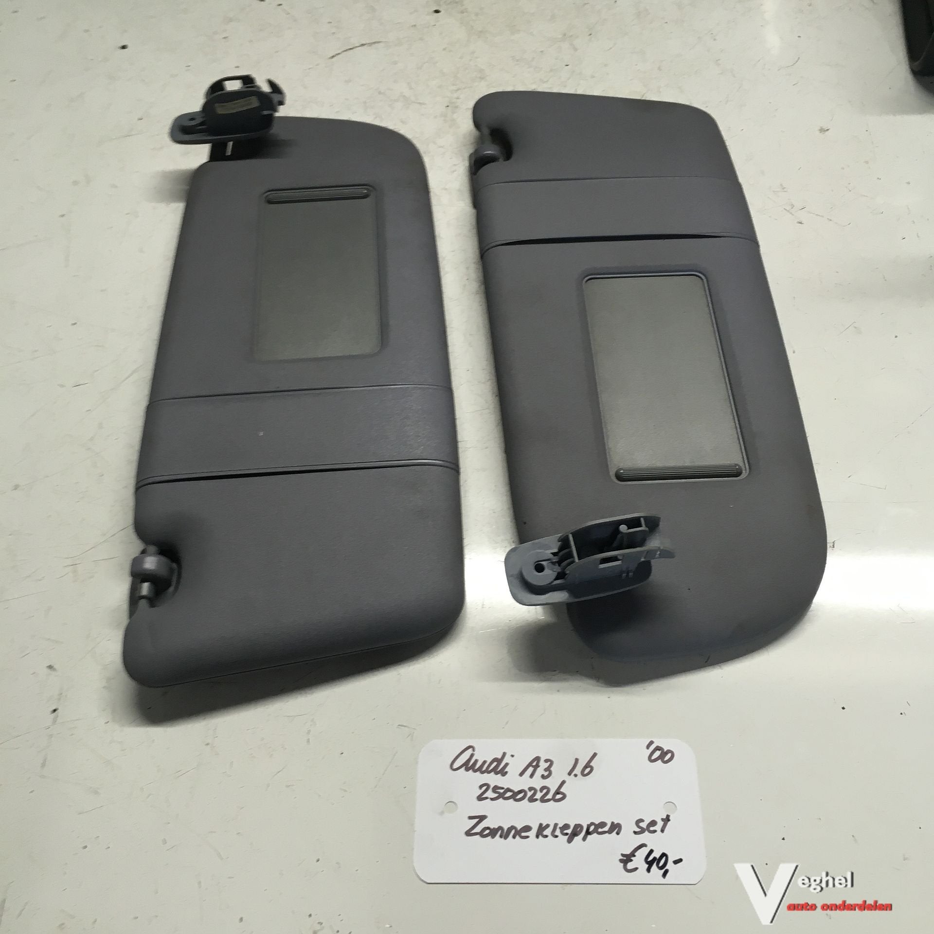 Audi A3 1.6 2000 2500226  Zonnekleppen set, Auto-onderdelen, Interieur en Bekleding, Gebruikt, Ophalen of Verzenden