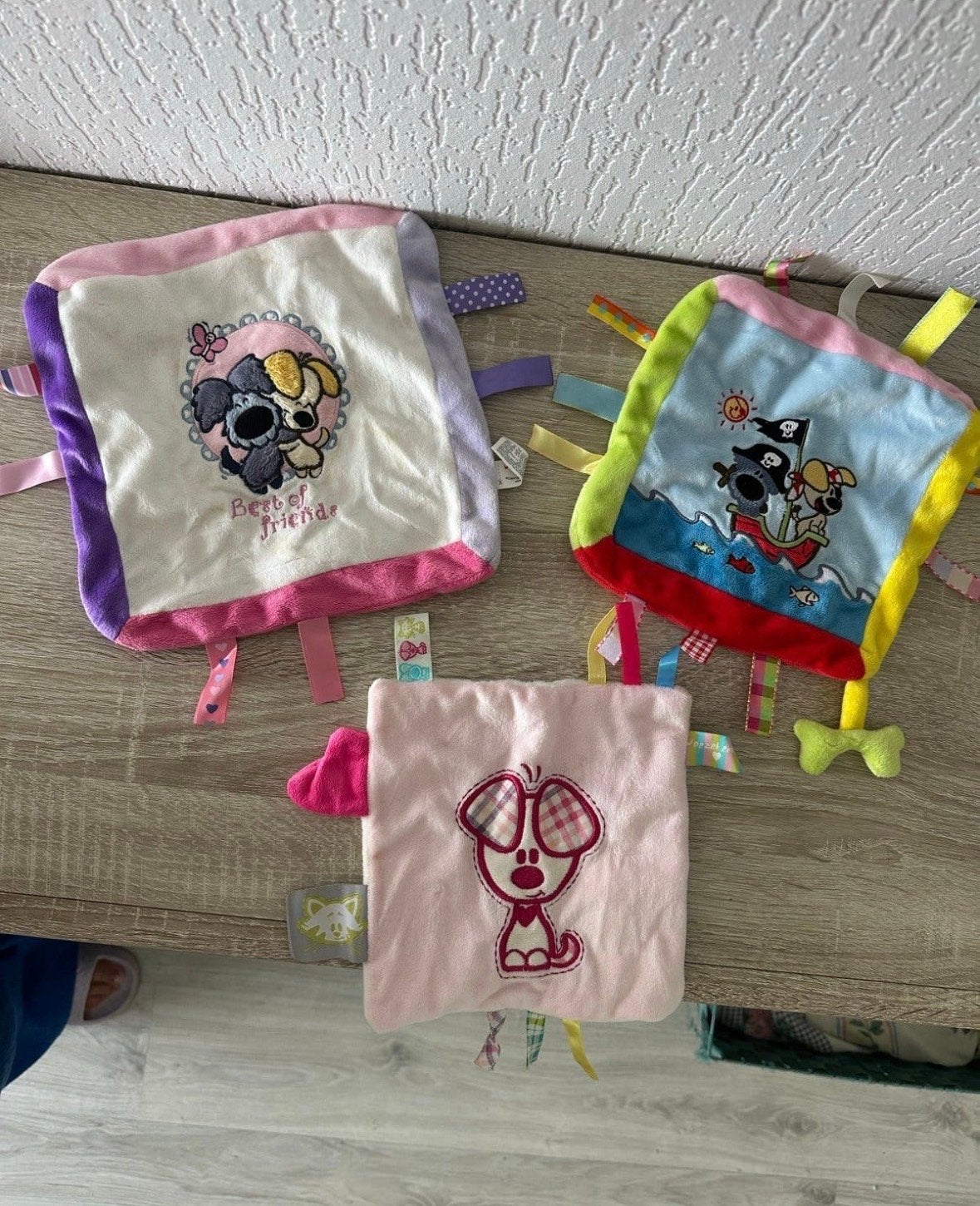 Set van 3 zachte knuffeldoekjes met labels voor baby's, Ophalen of Verzenden, Zo goed als nieuw, Overige typen
