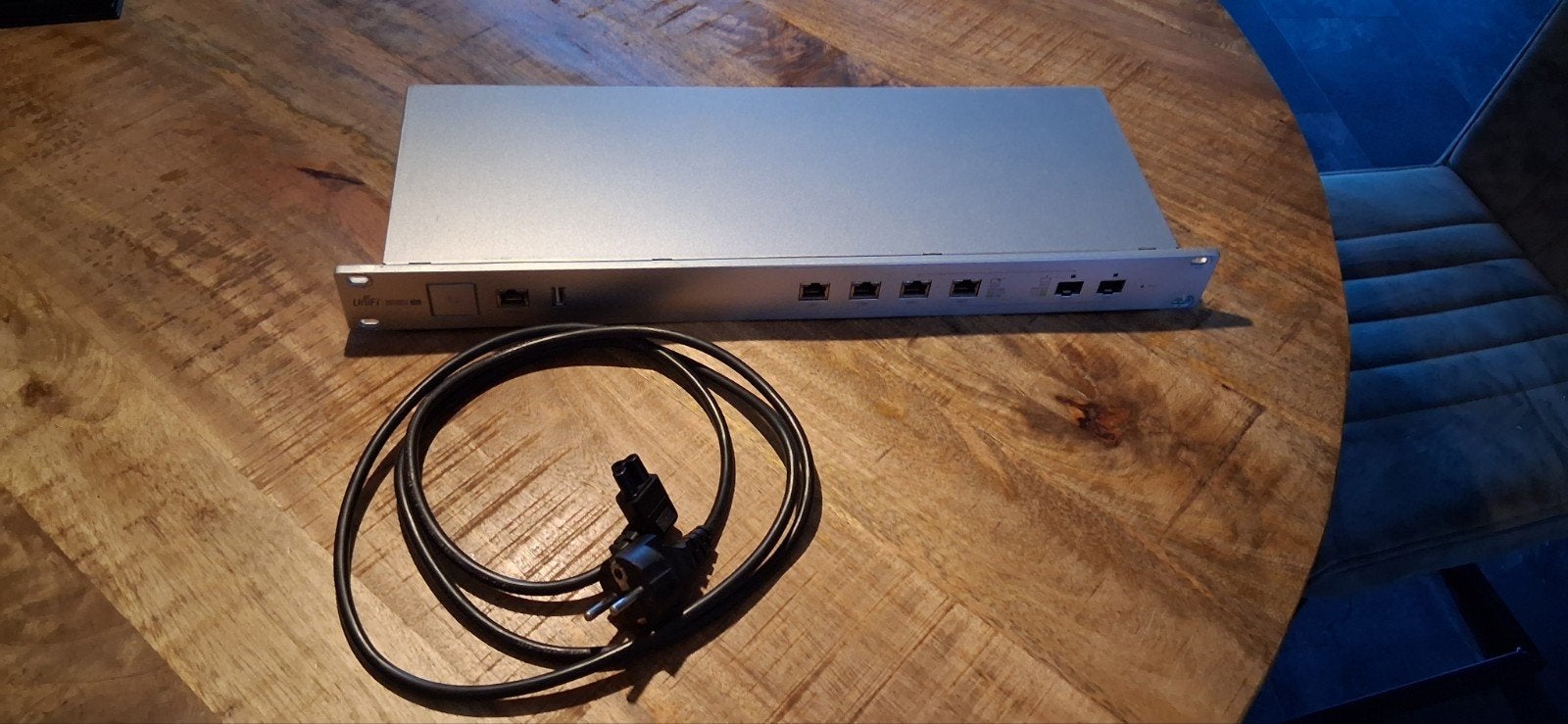 UniFi Security Gateway Pro 4, Computers en Software, Routers en Modems, Ophalen of Verzenden, Gebruikt, Router, Ubiquiti UniFi