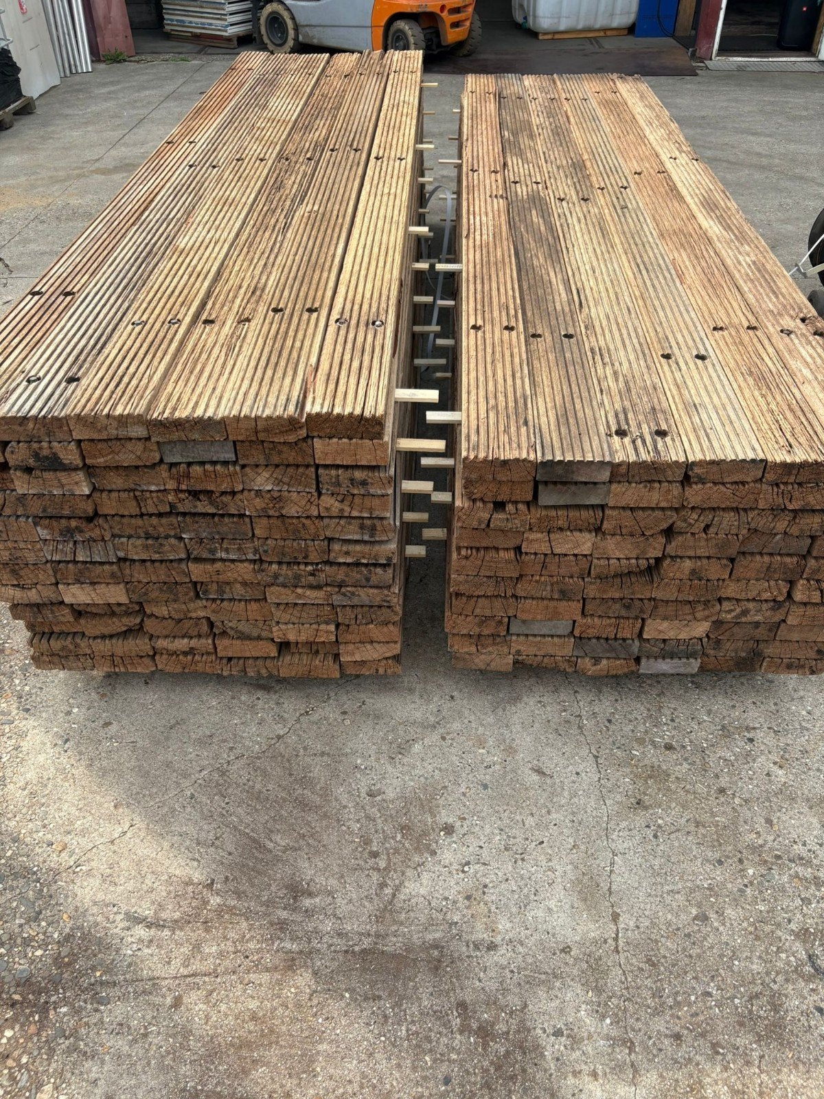 Eenmalig gebruikte vlonderplanken | 3500 x 140 x 50 mm, Gebruikt, Minder dan 25 mm, Ophalen of Verzenden, Plank