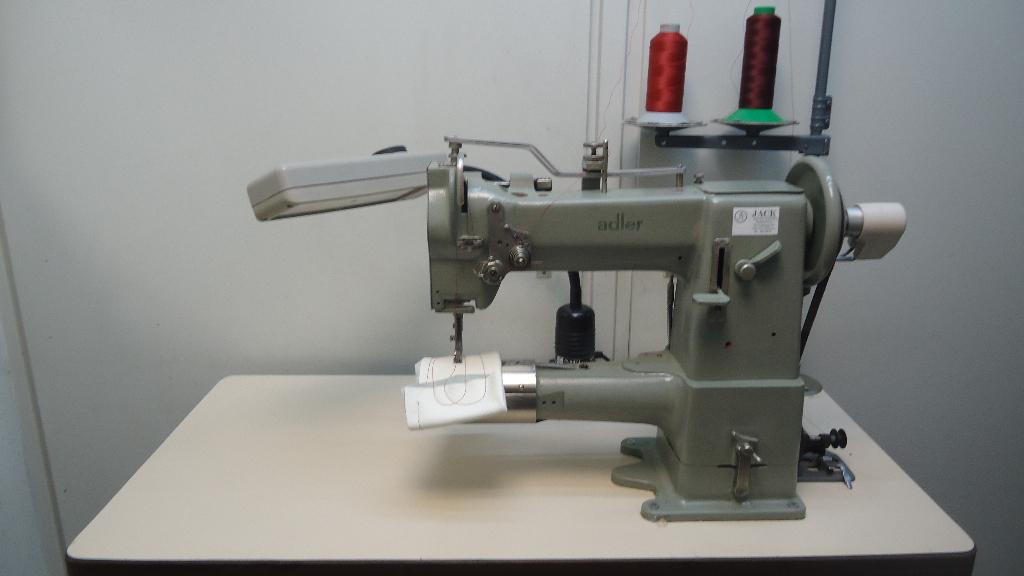 Industrie Naaimachine Adler vrije arm 3 Voudig Transport 169