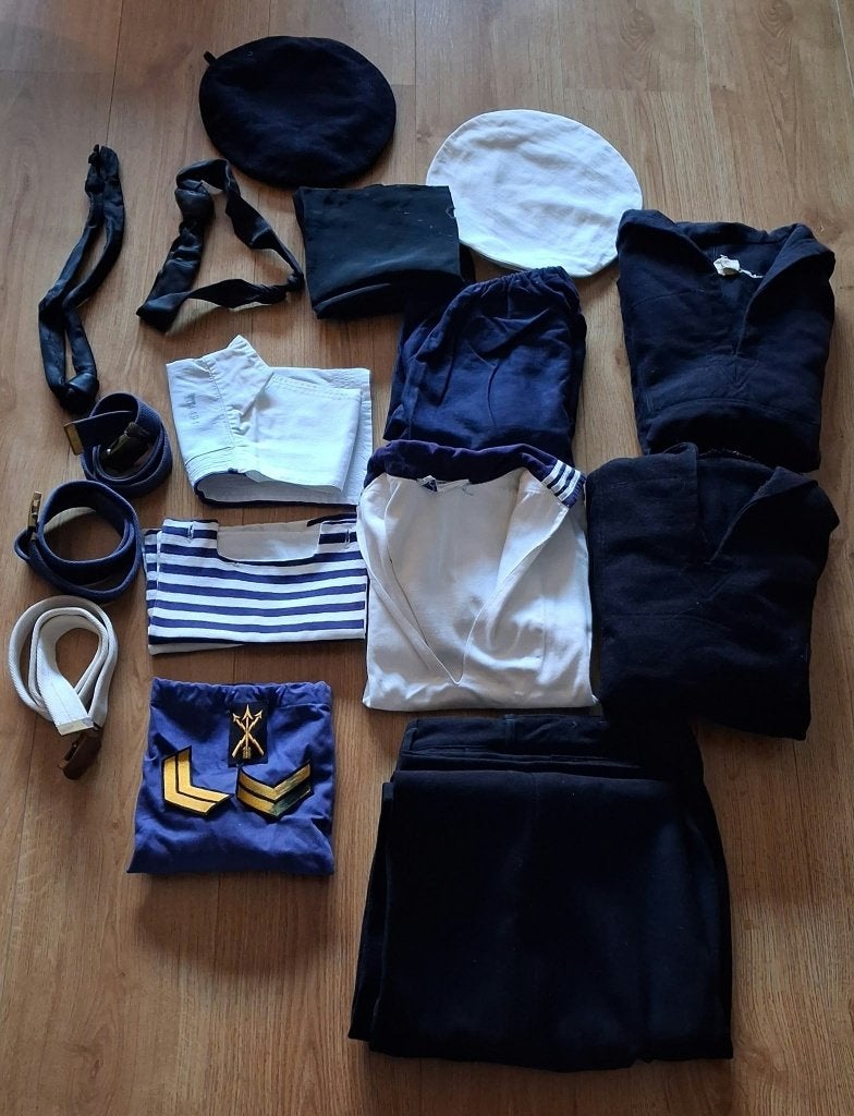 KMAR matrozen uniform Koninklijke Marine en toebehoren, Ophalen of Verzenden, Landmacht, Nederland, Kleding of Schoenen