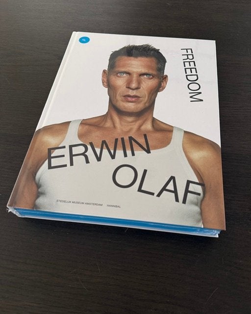 Erwin Olaf: Freedom - Nieuw in plastic (Nederlandse versie), Fotografie algemeen, Nieuw, Ophalen of Verzenden, Rein Wolfs, Hans van Manen
