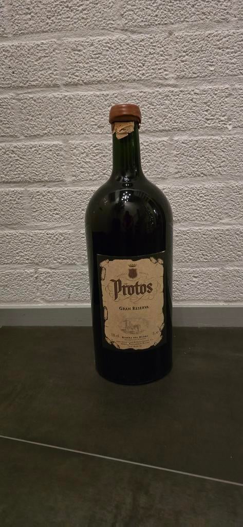 Wijnfles show, 5 liter Protos, Ophalen, Frankrijk