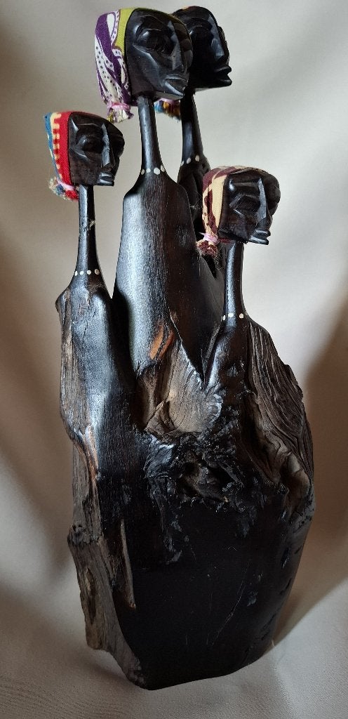 Drijfhout-houtsnijwerk / vrouwenbeeld uit Mozambique, Antiek en Kunst, Hout, Handgemaakt, Houtsnijwerk, Afrika