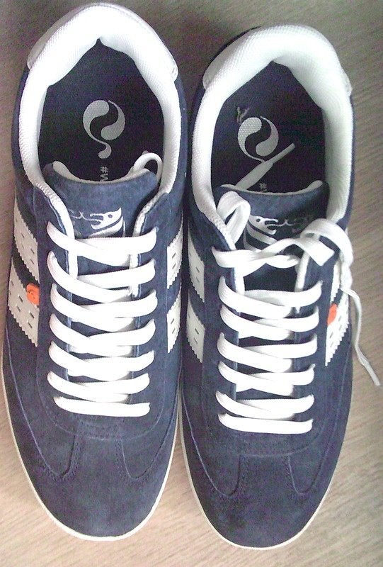 QUICK blauw met wit platinum sneakers 40 NIEUW, Nieuw, Sneakers of Gympen, Verzenden, Blauw