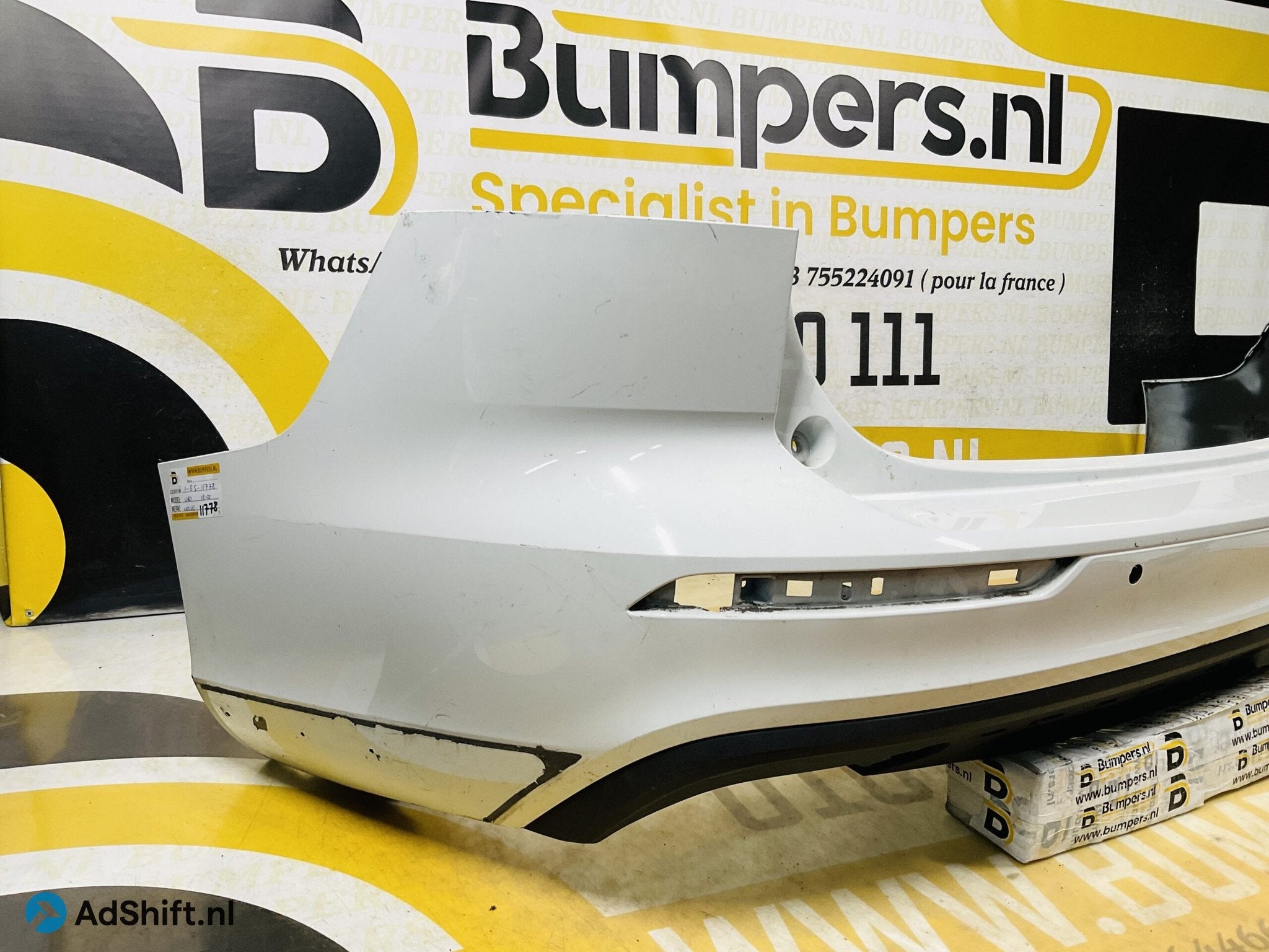 BUMPER Volvo V60 2018-2022 31688837 Achterbumper 1-E5-11778z, Auto-onderdelen, Carrosserie en Plaatwerk, Bumper