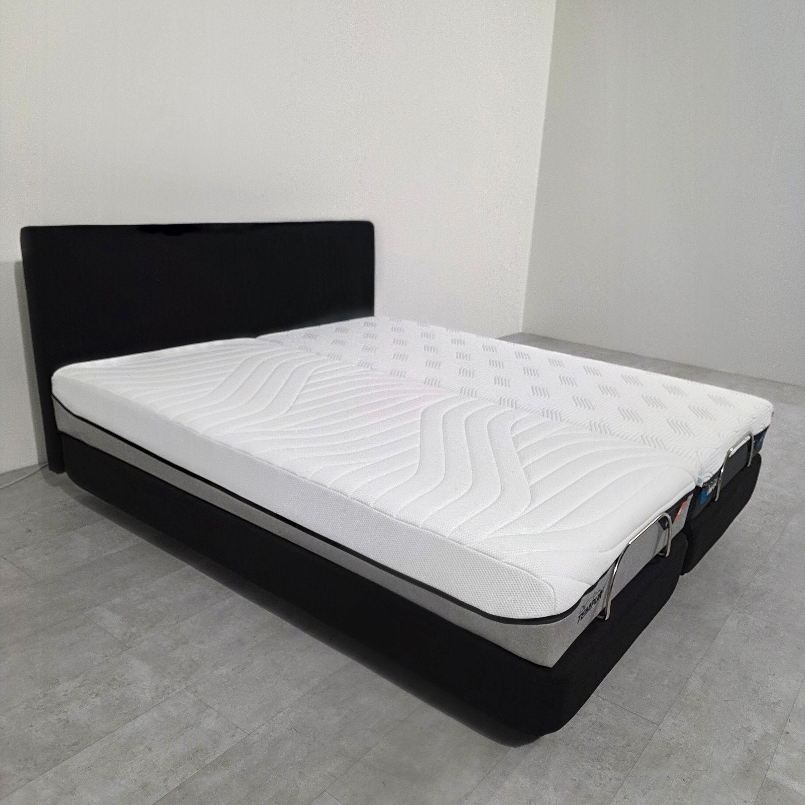 Showroom Tempur Zero G 400 180x200 + Pro Matrassen, Huis en Inrichting, Ophalen of Verzenden