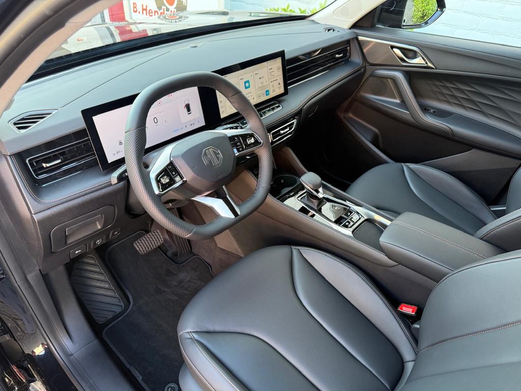 MG Hs 1.5T GDI 272pk PHEV Aut Luxury/ Nieuwe voorraad auto/, Automaat, Gebruikt, 4 cilinders, Zwart