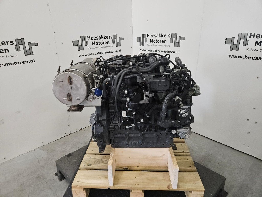 Kubota V2403 CR-T, Ophalen of Verzenden, Nieuw, Dieselmotor, 1800 rpm of meer