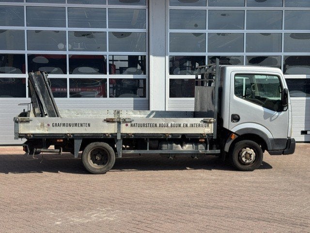 Nissan Cabstar E 130.35 2.5 dCi 290 - Crane - Trekhaak - 3p., Auto's, Euro 5, Gebruikt, 4 cilinders, Elektrische ramen
