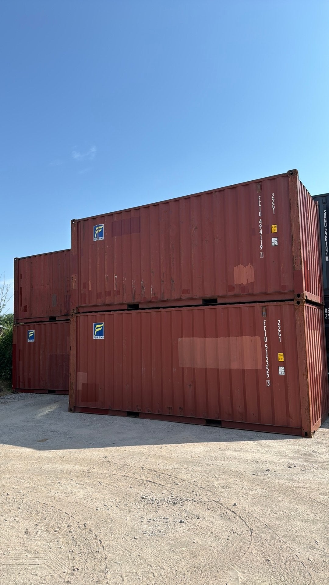 Mooie B keus containers.