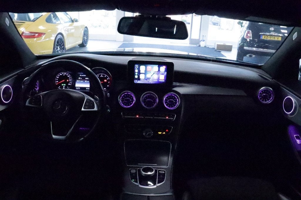 Mercedes-Benz C-klasse Coupé 200 Prestige/AMG/Carplay/Camer, Auto's, Automaat, Achterwielaandrijving, 4 cilinders, 4 stoelen
