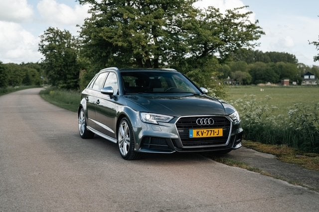 Audi A3 1.4 Tfsi 110KW Sportback 2017 Grijs, Auto's, Audi, 4 cilinders, Leder en Stof, Origineel Nederlands, 1395 cc