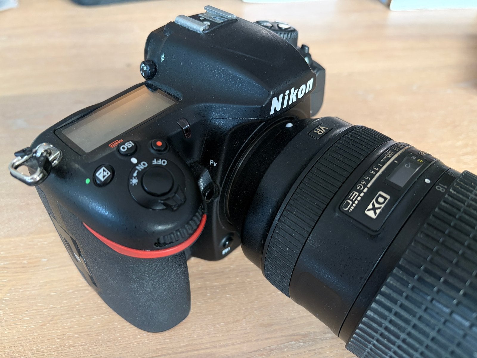 Nikon D500  zgan 12000clicks  + veel!!, Spiegelreflex, Ophalen of Verzenden, Zo goed als nieuw, WiFi