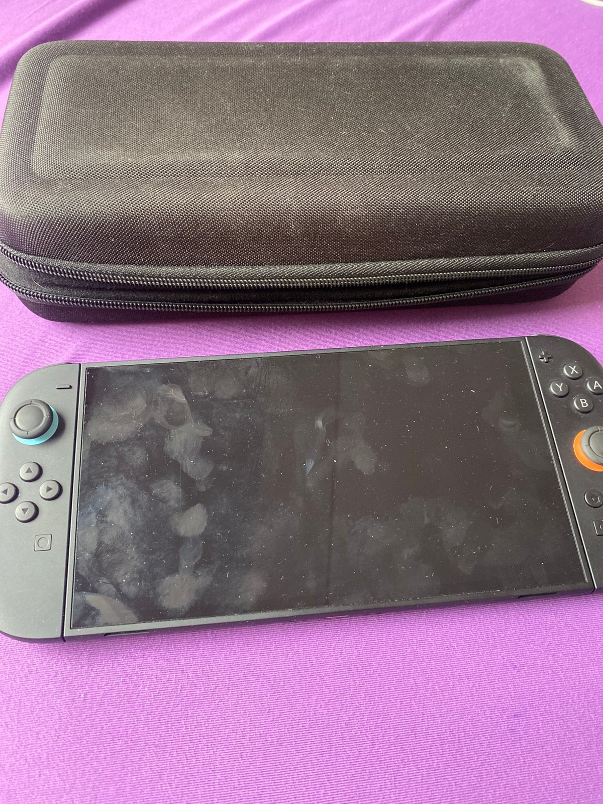Nintendo switch 2, Met games, Met 2 controllers, Ophalen of Verzenden, Zo goed als nieuw