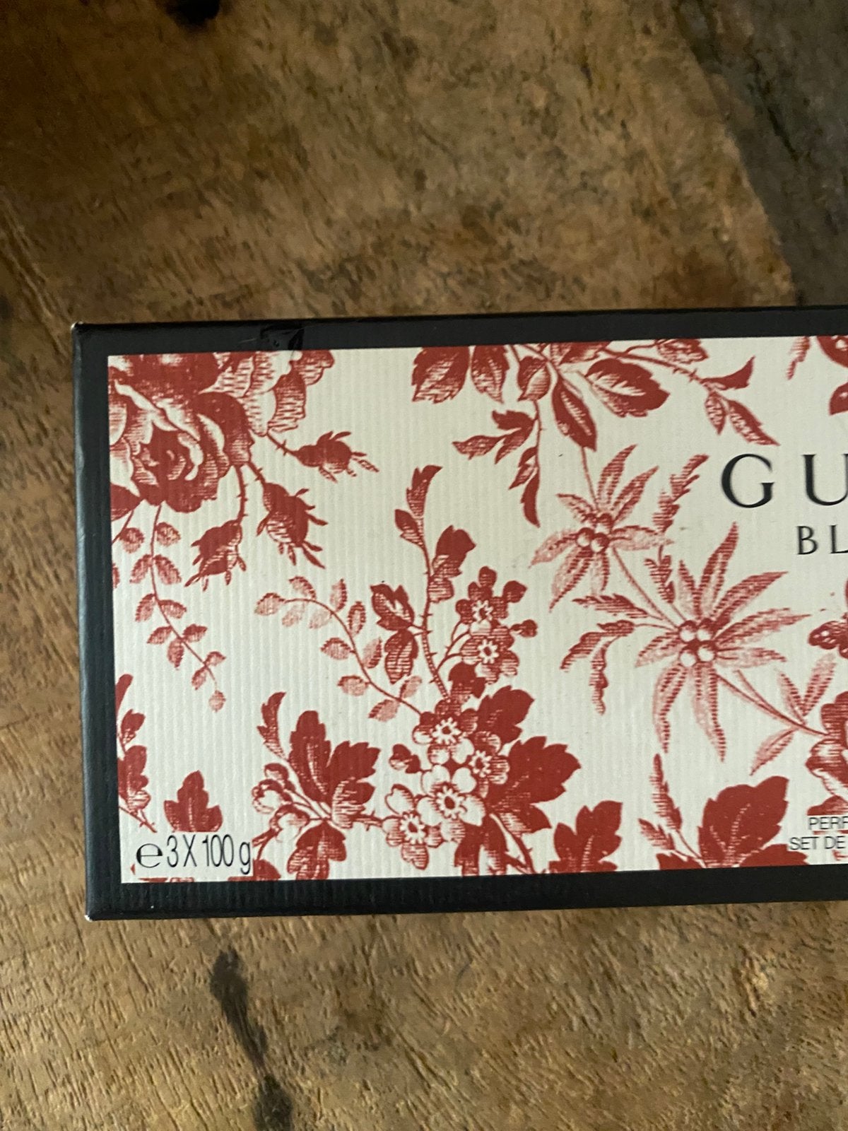 Gucci twee stukken zeep!!, Ophalen of Verzenden, Nieuw, Bad & Douche