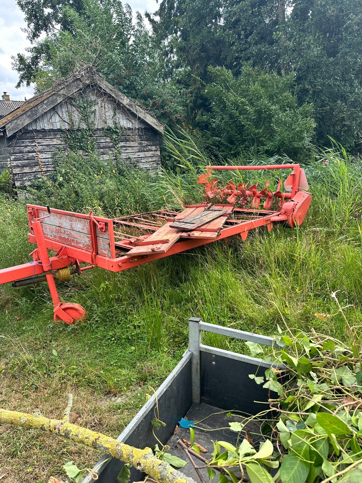 Mest strooiwagen, Ophalen of Verzenden