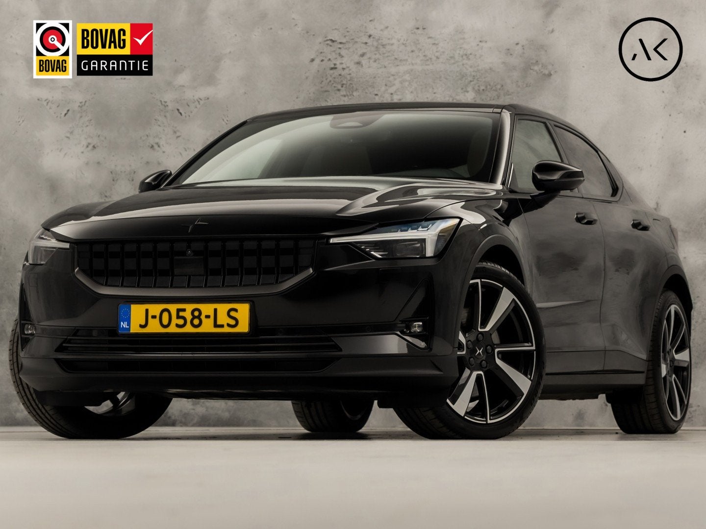 Polestar 2 Long Range Dual Motor Launch Edition 78kWh 408Pk, Gebruikt, Beige, Adaptive Cruise Control, Zwart