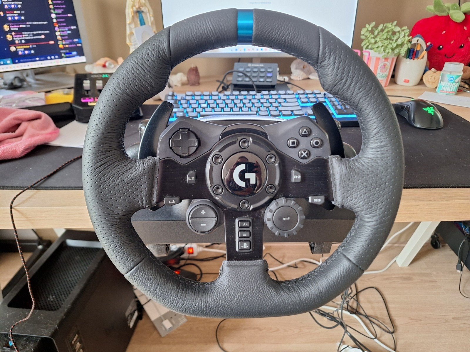 Logitech G923 racestuur en pedalen voor PC/PlayStation, Racestuur, Force feedback, Ophalen of Verzenden, Zo goed als nieuw